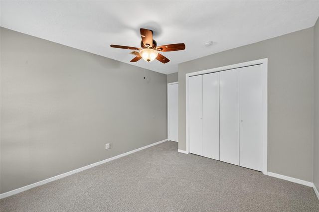 9226 Wilcrest Drive 9226, Houston, TX 77099