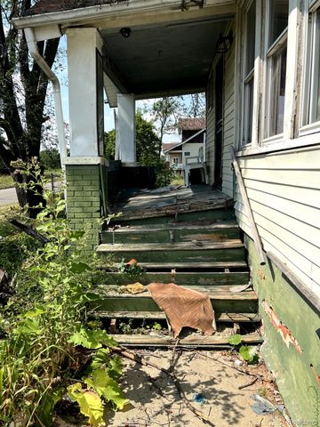 3850 Newport Street, Detroit, MI 48215