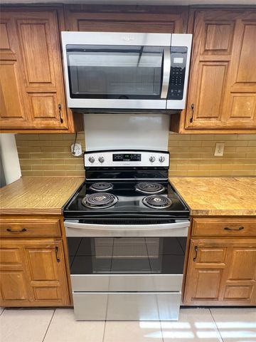 2107 Victoria Road, Carrollton, TX 75007