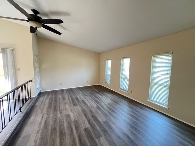 2107 Victoria Road, Carrollton, TX 75007