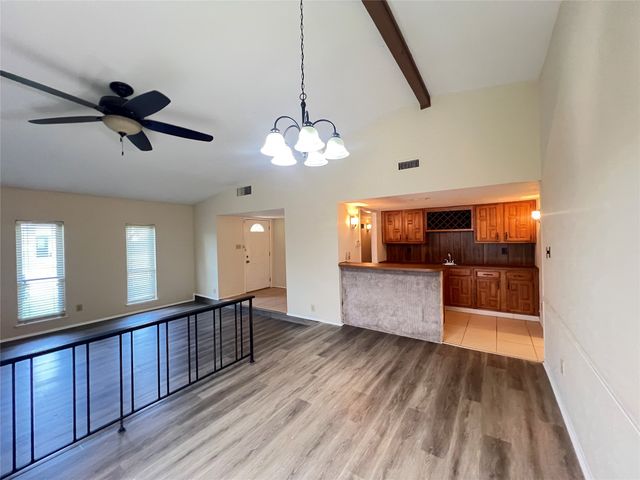 2107 Victoria Road, Carrollton, TX 75007