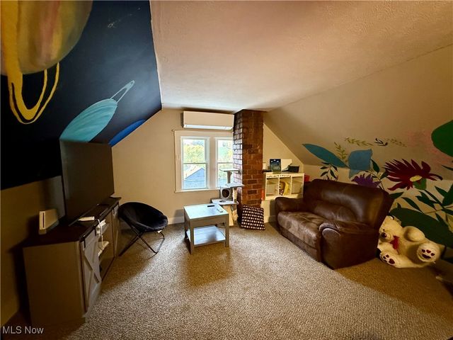 935 Ridge Road NW, Canton, OH 44703