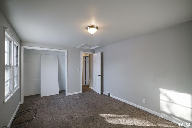 1829 N MISSOURI Avenue, Peoria, IL 61603