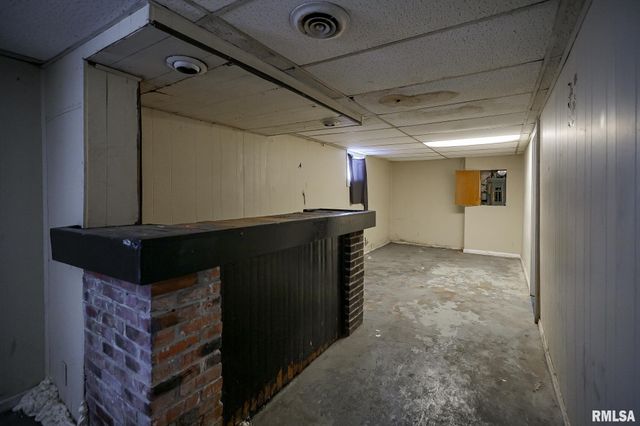 1829 N MISSOURI Avenue, Peoria, IL 61603