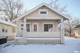 1829 N MISSOURI Avenue, Peoria, IL 61603