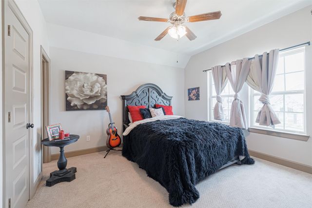 7810 Leighton Trail, Pasadena, TX 77505