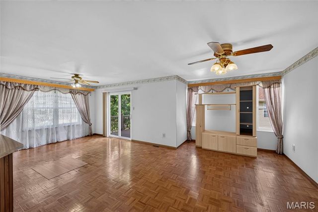17081 Sandalwood Creek Drive, Wildwood, MO 63038