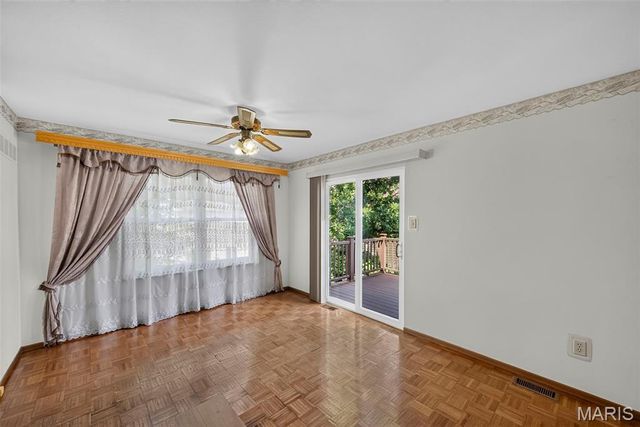 17081 Sandalwood Creek Drive, Wildwood, MO 63038