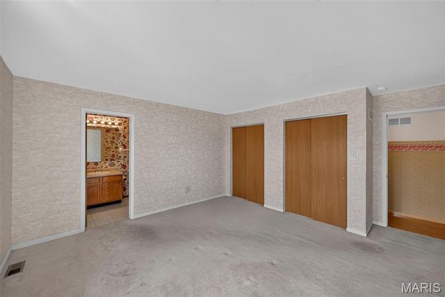 17081 Sandalwood Creek Drive, Wildwood, MO 63038