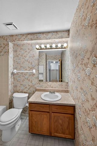 17081 Sandalwood Creek Drive, Wildwood, MO 63038