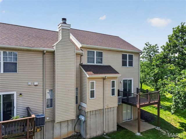 17081 Sandalwood Creek Drive, Wildwood, MO 63038