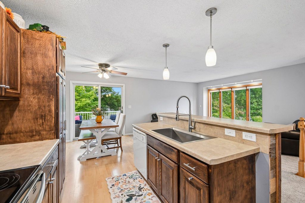 178 Sieben Crest Lane, Hastings, MN 55033 — exterior