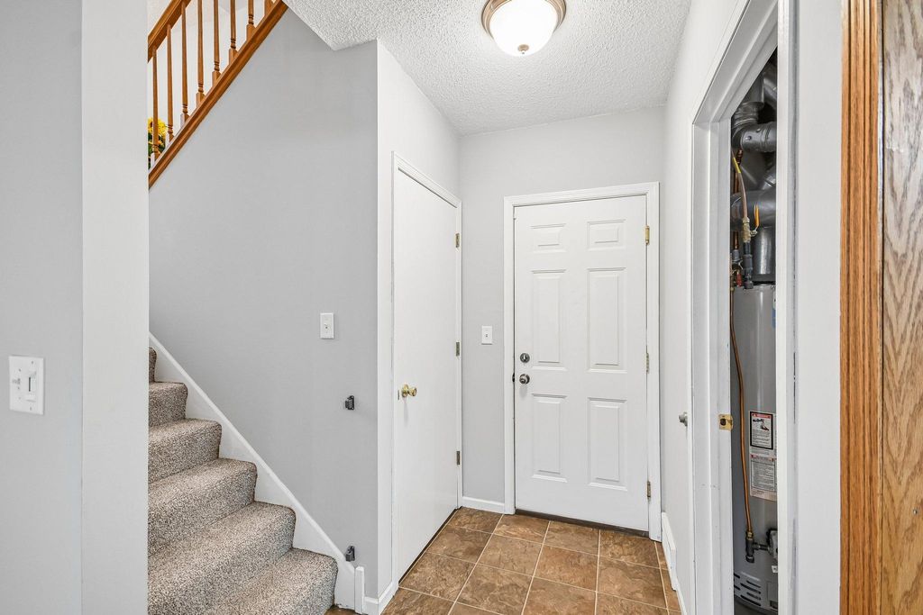 178 Sieben Crest Lane, Hastings, MN 55033 — photo 4