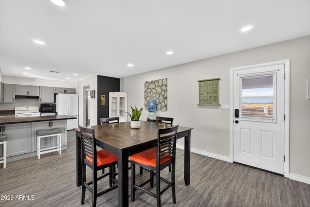 91 E STOREY Road, Casa Grande, AZ 85194