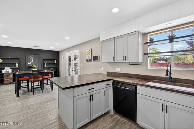 91 E STOREY Road, Casa Grande, AZ 85194