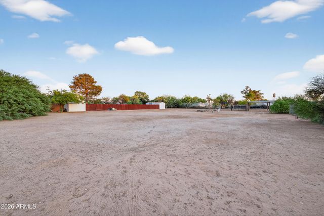 91 E STOREY Road, Casa Grande, AZ 85194