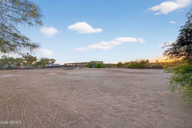 91 E STOREY Road, Casa Grande, AZ 85194