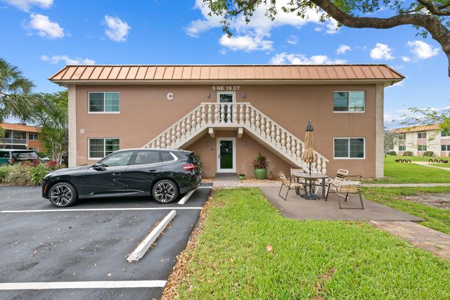 9 NE 19th Court c110, Wilton Manors, FL 33305