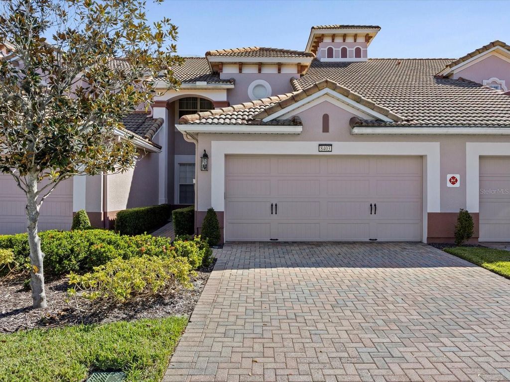 8403 RIVERDALE LANE, Davenport, FL 33896