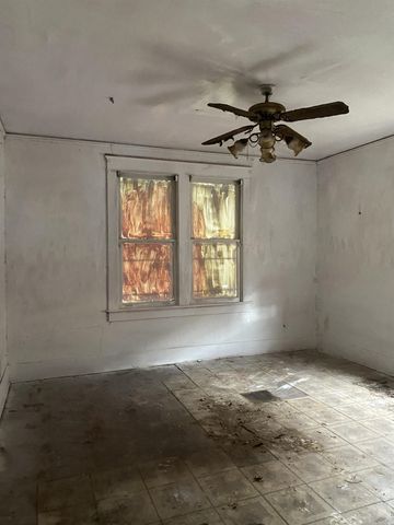 1423 S WILLETT ST, Memphis, TN 38106