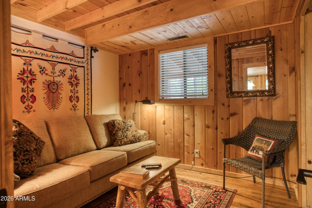 Image 17 of property listing at 2982 HUMMINGBIRD Lane, Pinetop, AZ 85935