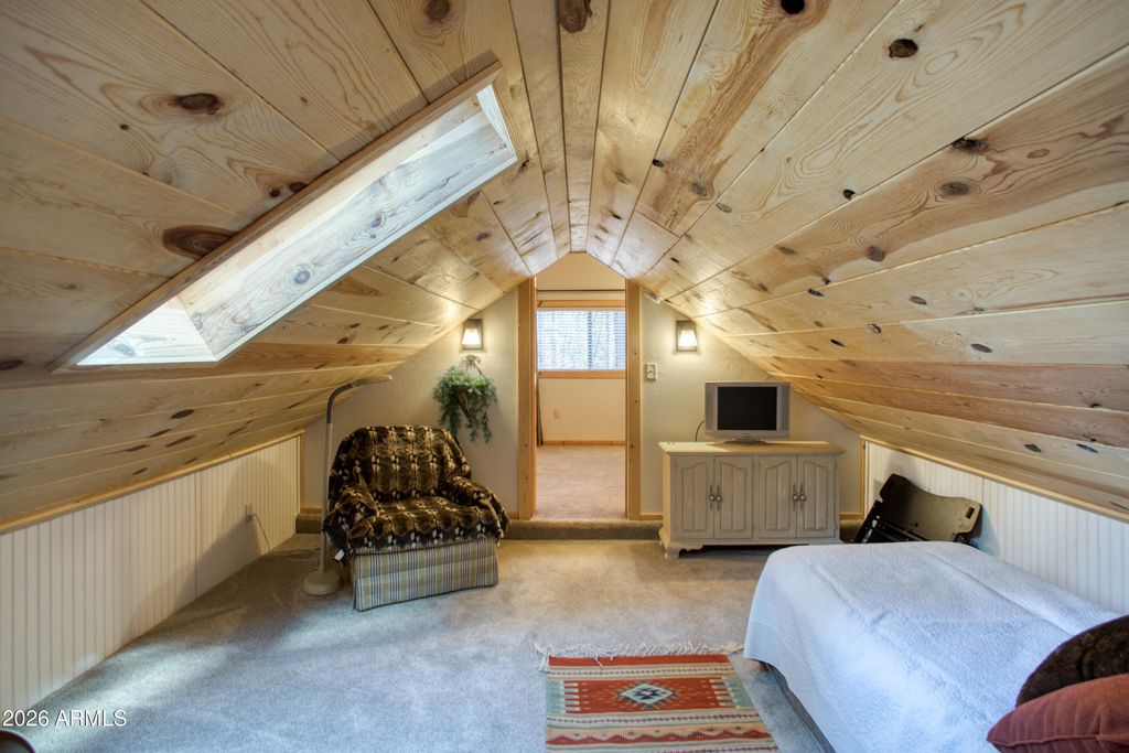 Image 20 of property listing at 2982 HUMMINGBIRD Lane, Pinetop, AZ 85935