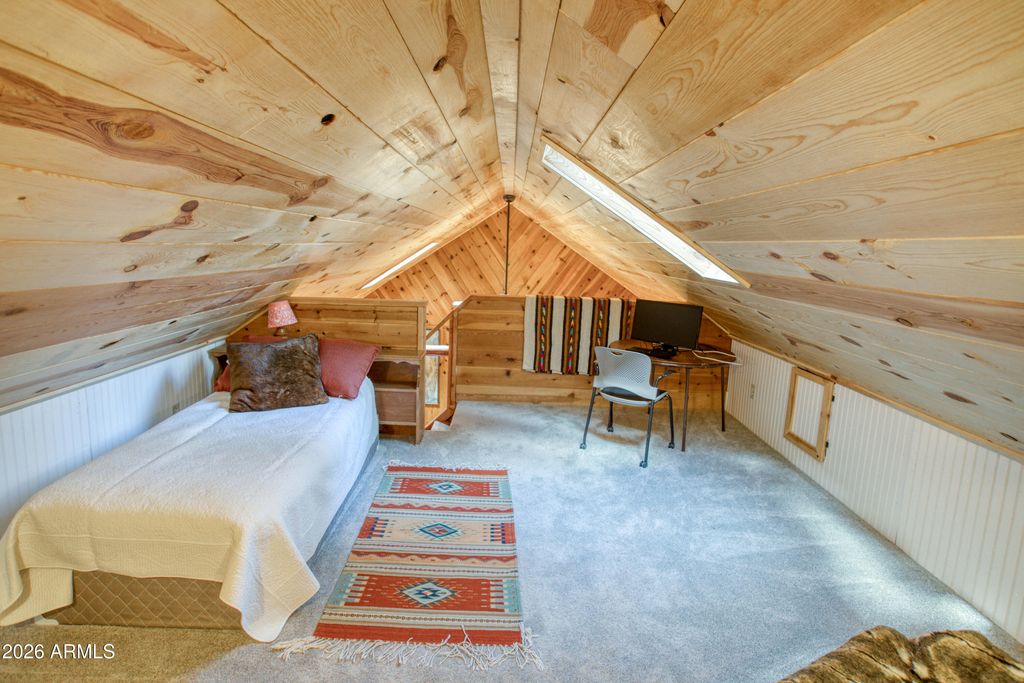 Image 21 of property listing at 2982 HUMMINGBIRD Lane, Pinetop, AZ 85935
