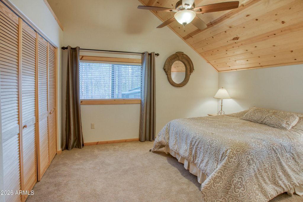 Image 22 of property listing at 2982 HUMMINGBIRD Lane, Pinetop, AZ 85935