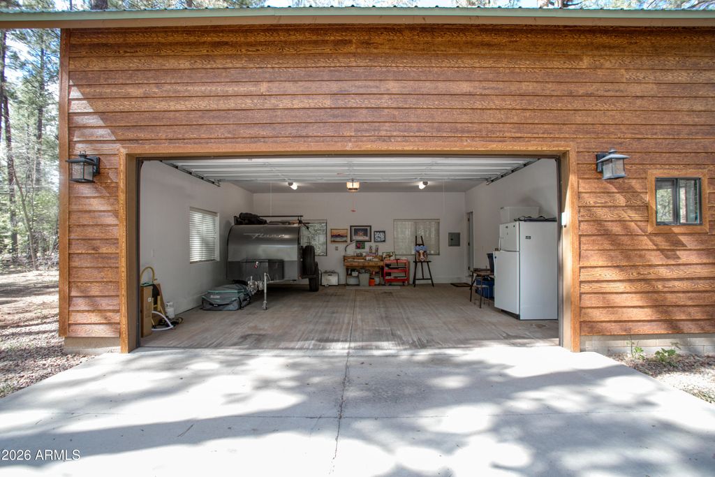 Image 26 of property listing at 2982 HUMMINGBIRD Lane, Pinetop, AZ 85935