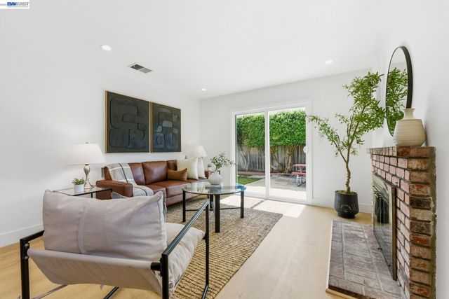 5584 Tilden Pl, Fremont, CA 94538