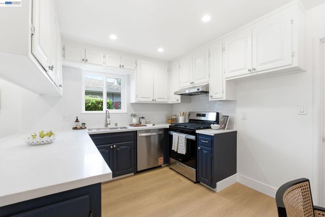 5584 Tilden Pl, Fremont, CA 94538