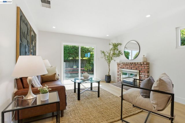 5584 Tilden Pl, Fremont, CA 94538