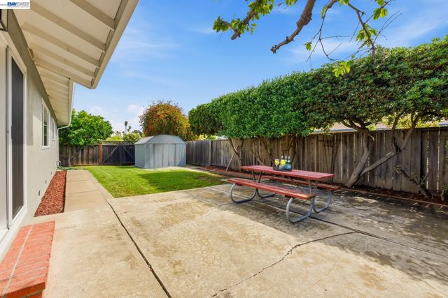 5584 Tilden Pl, Fremont, CA 94538