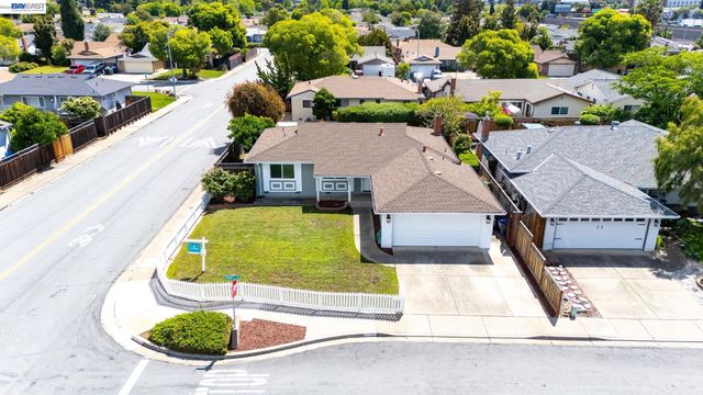 5584 Tilden Pl, Fremont, CA 94538