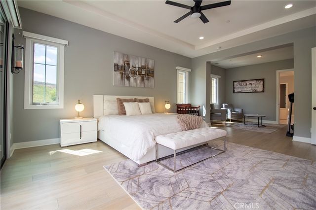 51 Egret, Irvine, CA 92618