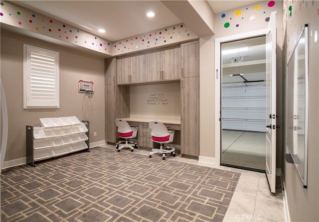 51 Egret, Irvine, CA 92618