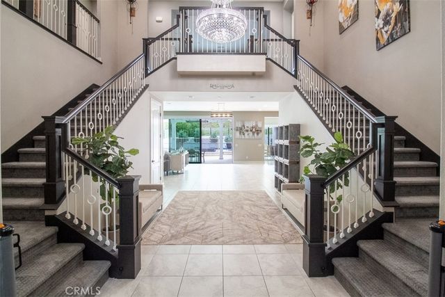 51 Egret, Irvine, CA 92618