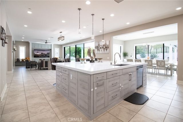 51 Egret, Irvine, CA 92618