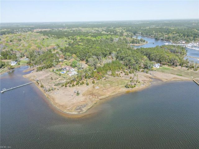 0 Creekside LN, North, VA 23128
