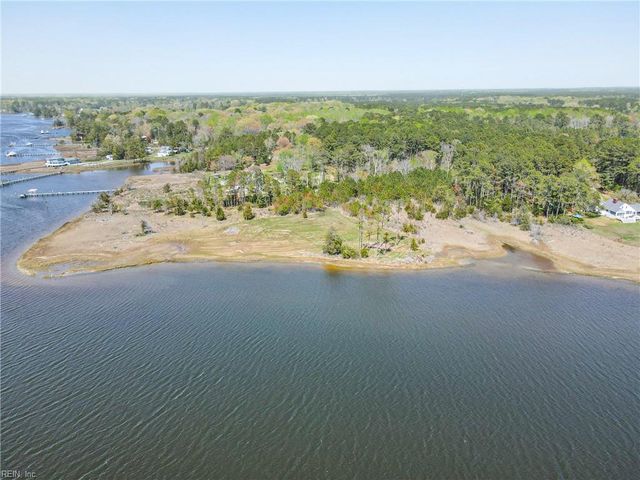 0 Creekside LN, North, VA 23128