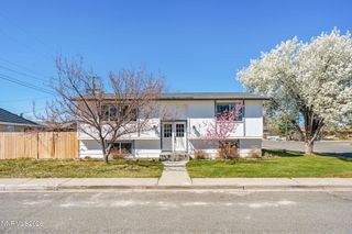 615 Wild Horse Way, Battle Mountain, NV 89820