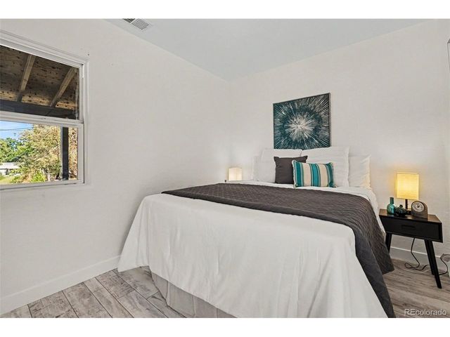 1720 Jay St, Lakewood, CO 80214