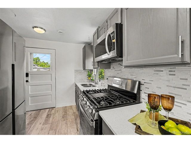 1720 Jay St, Lakewood, CO 80214