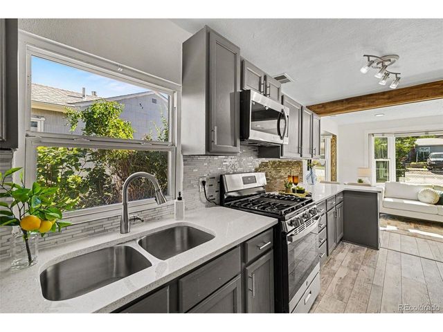 1720 Jay St, Lakewood, CO 80214