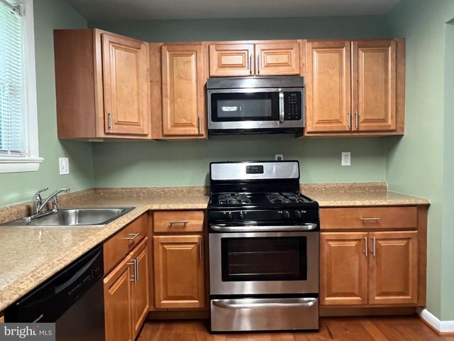 6916 CRAFTON LN, Clinton, MD 20735