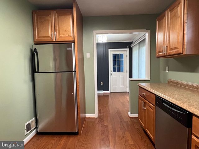 6916 CRAFTON LN, Clinton, MD 20735