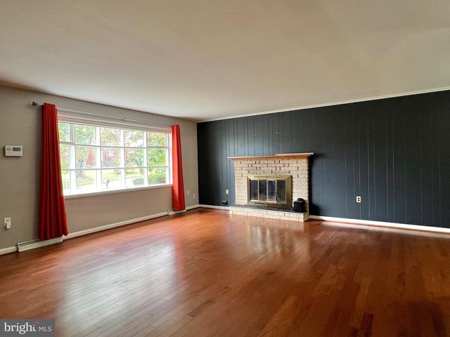 6916 CRAFTON LN, Clinton, MD 20735