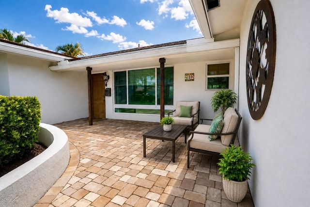 2832 NE 34TH Street, Lighthouse Point, FL 33064