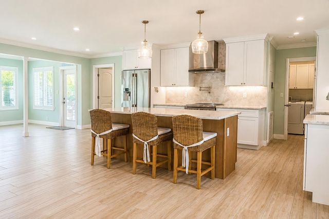 2832 NE 34TH Street, Lighthouse Point, FL 33064