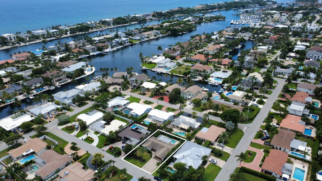 2832 NE 34TH Street, Lighthouse Point, FL 33064